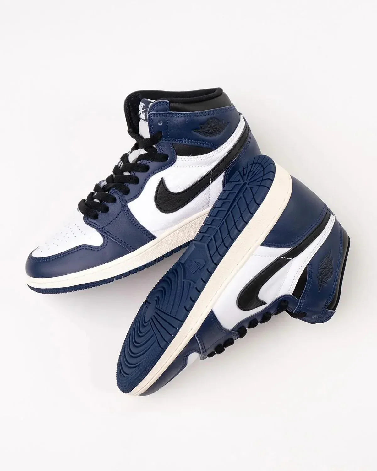 Air Jordan 1 Retro High OG Midnight Navy