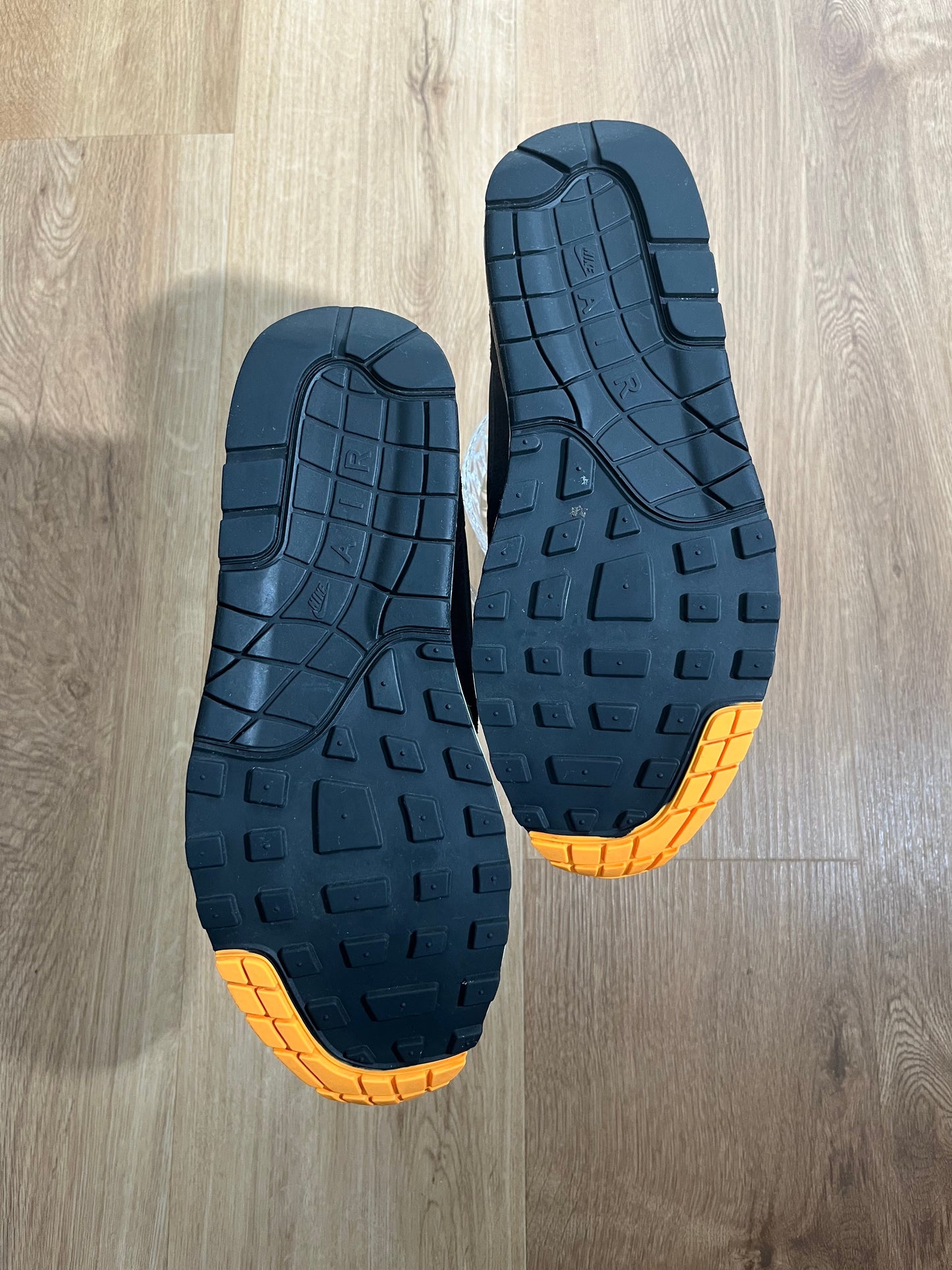 Nike Air Max 1 ‘Split Orange Cool Grey’