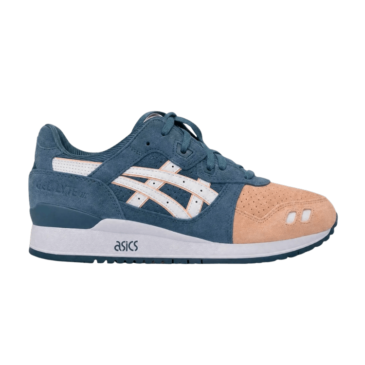 Kith x ASICS Gel-Lyte III Remastered Salmon Toe 1203B281-700 in navy, wit en zalmroze