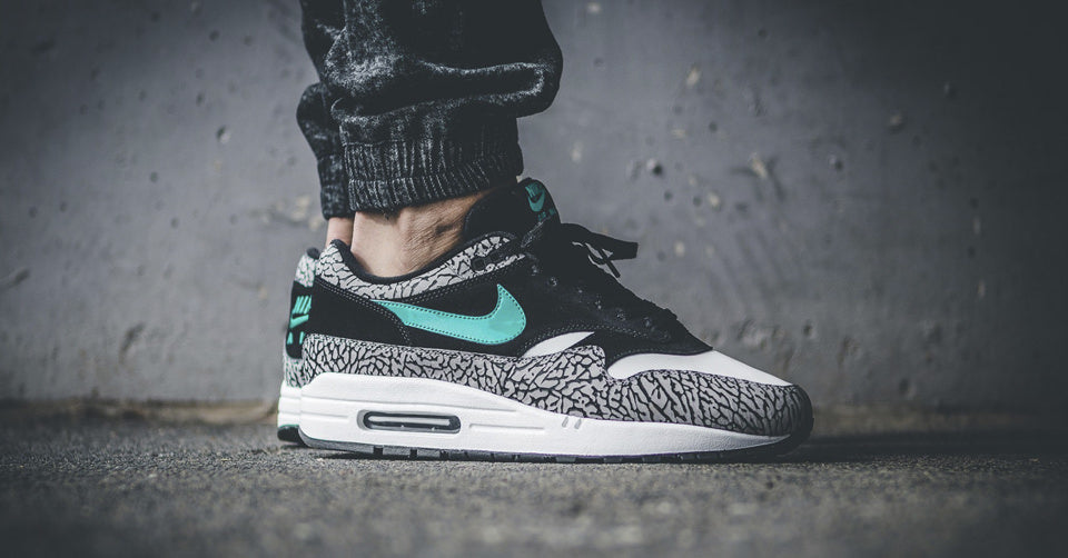 De invloedrijke samenwerking tussen Nike en atmos op de Air Max 1