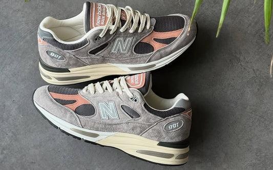 On-feet beelden van de New Balance 991v2 'Elephant'