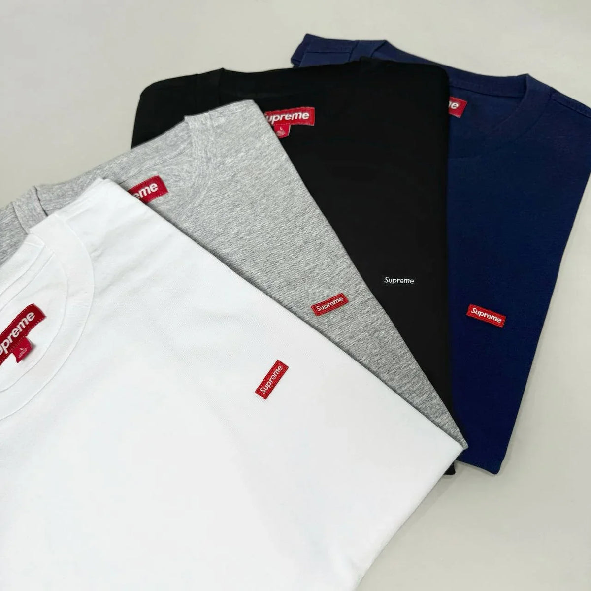 Supreme Small Box Tee