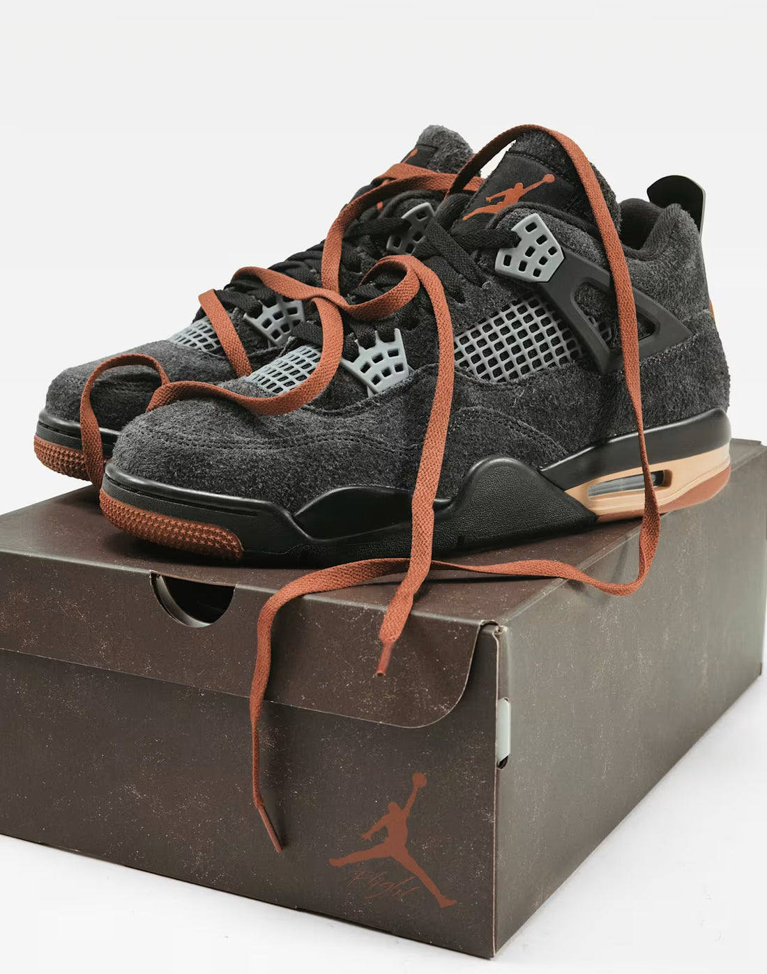 Air Jordan 4 London Black Dark Smoke
