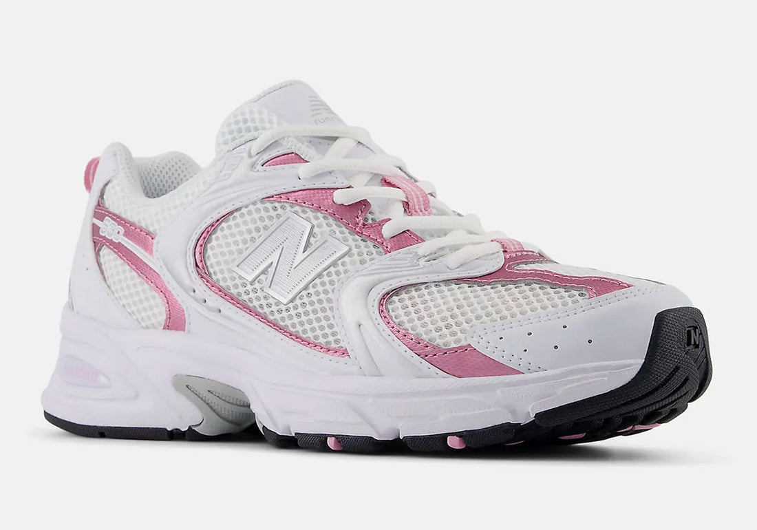 New Balance 530 “Pink Sugar” brengt frisse lente-kleuren
