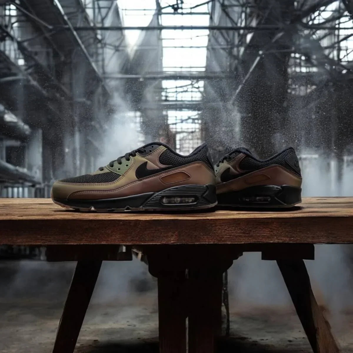 Nike Air Max 90 maat 42
