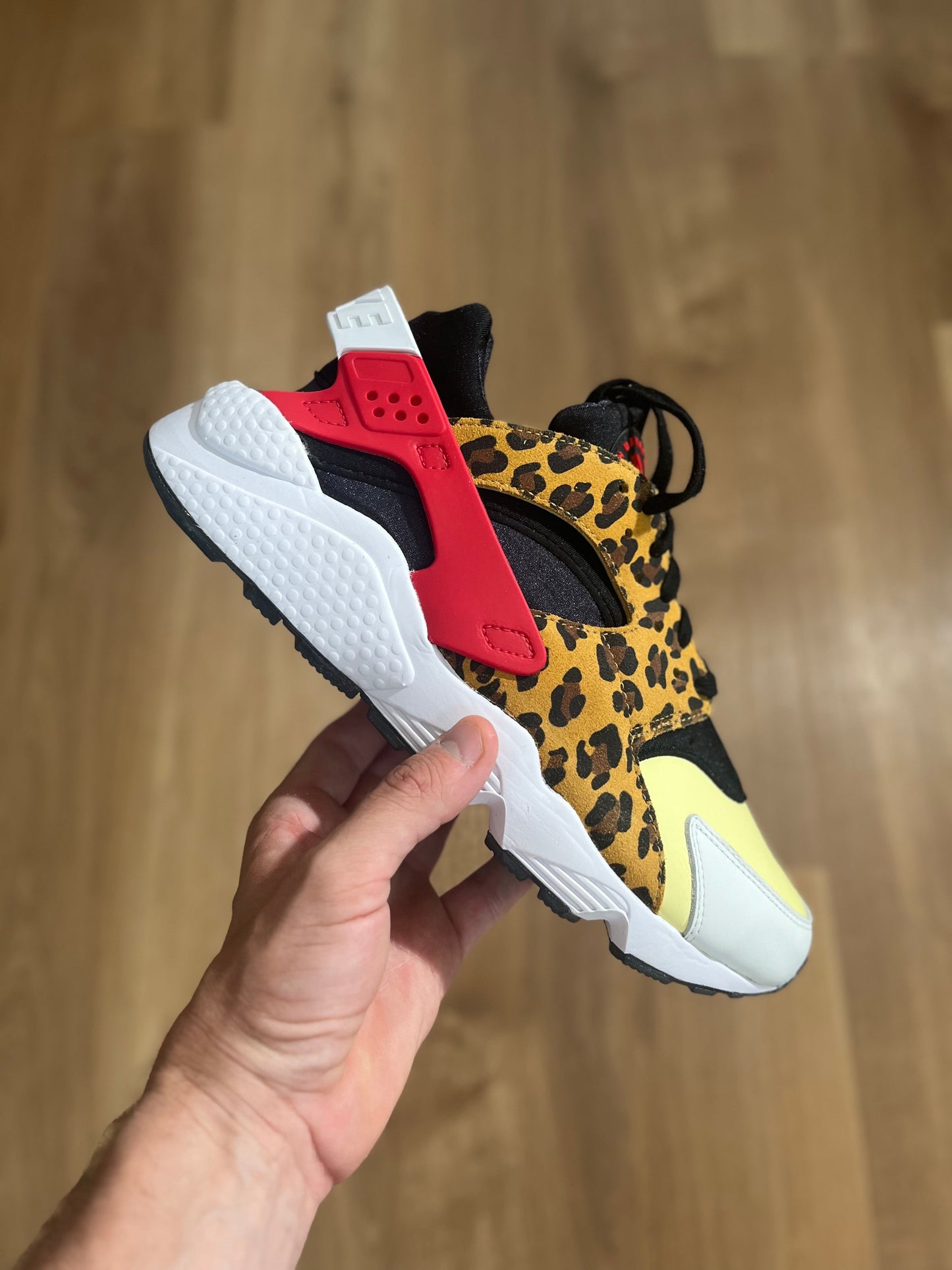 Nike Air Huarache ‘SNKRS Day’