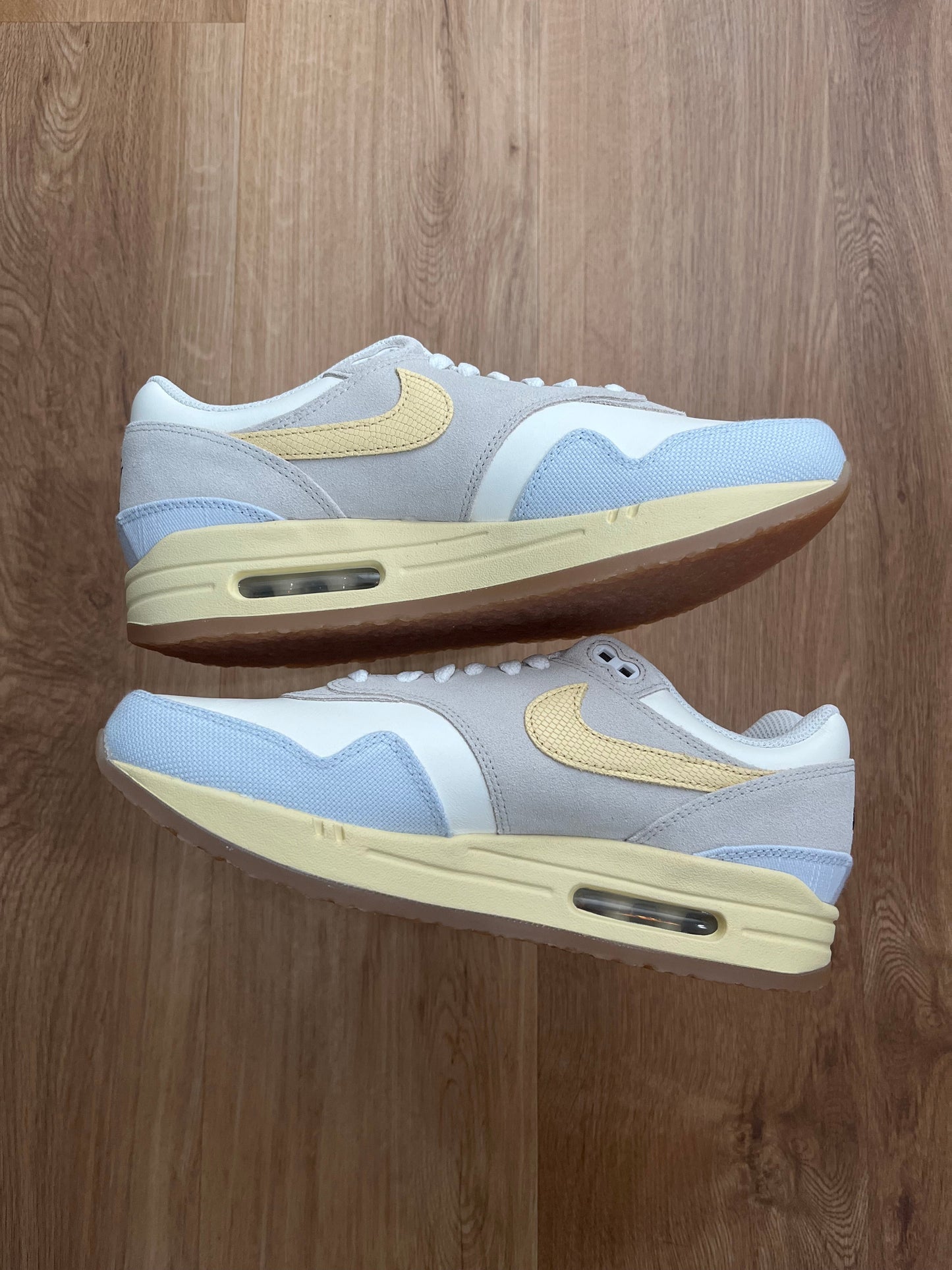 Nike Air Max 1 'Crepe Light Bone’
