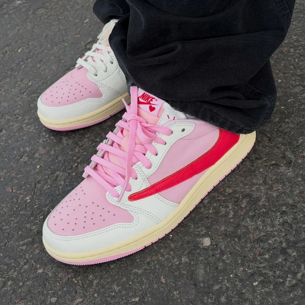 Travis Scott x Air Jordan 1 Retro Low OG 'Sail Tropical Pink'