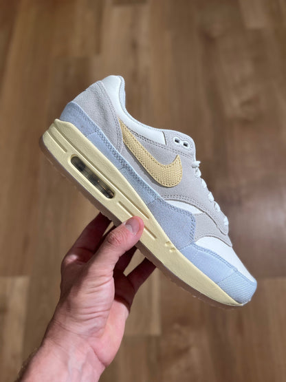 Nike Air Max 1 'Crepe Light Bone’