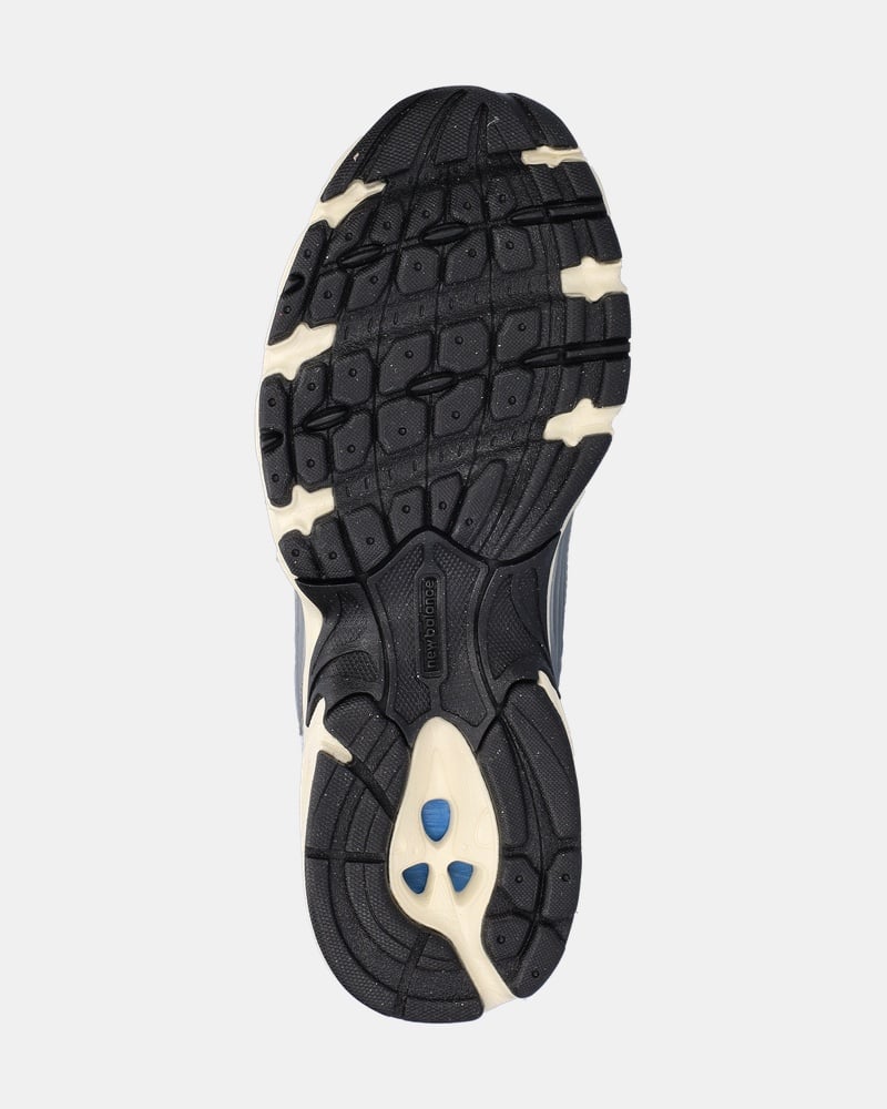 New Balance U530 Silver Metallic