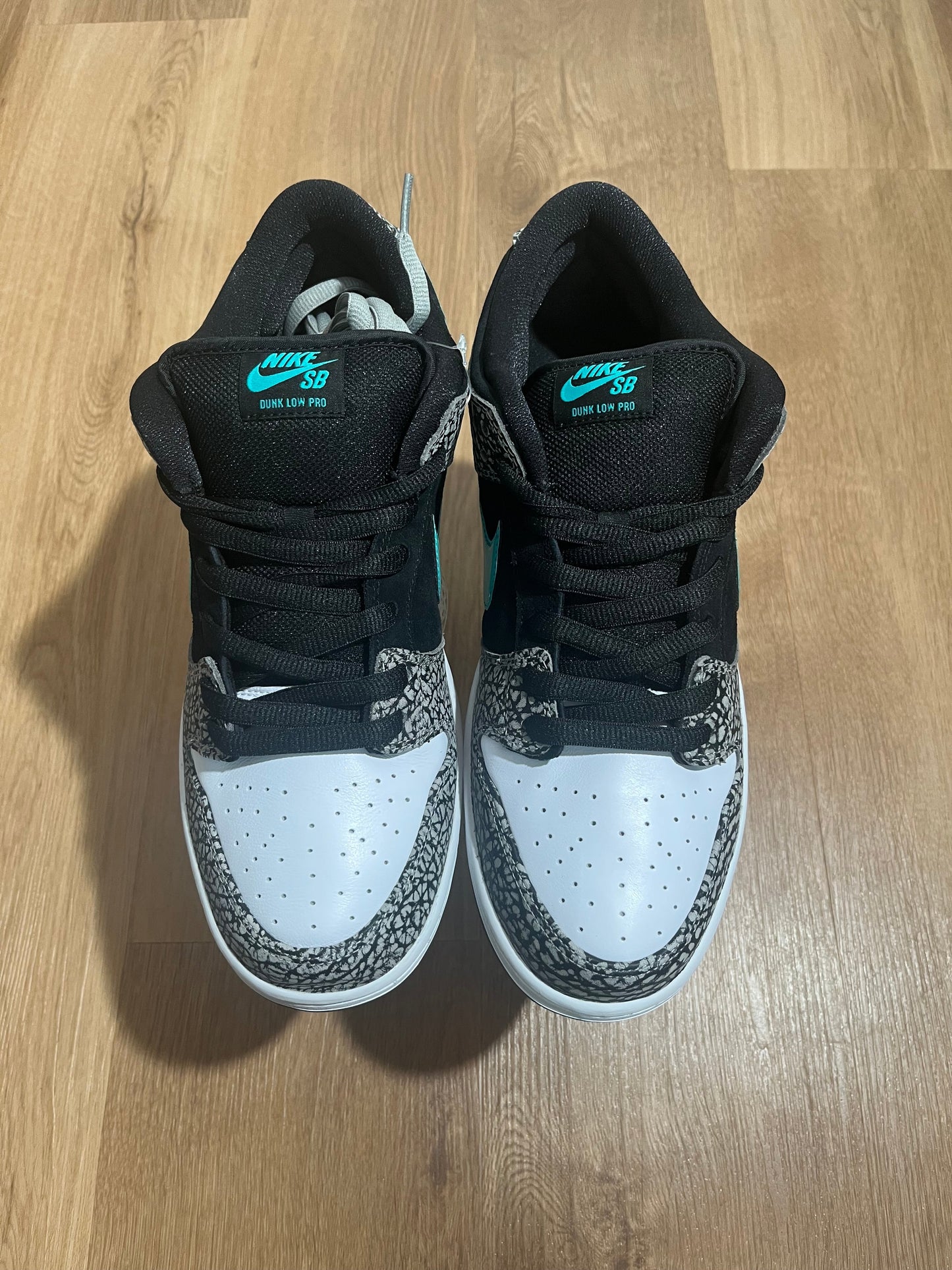 Nike SB Dunk Low ‘Atmos Elephant’
