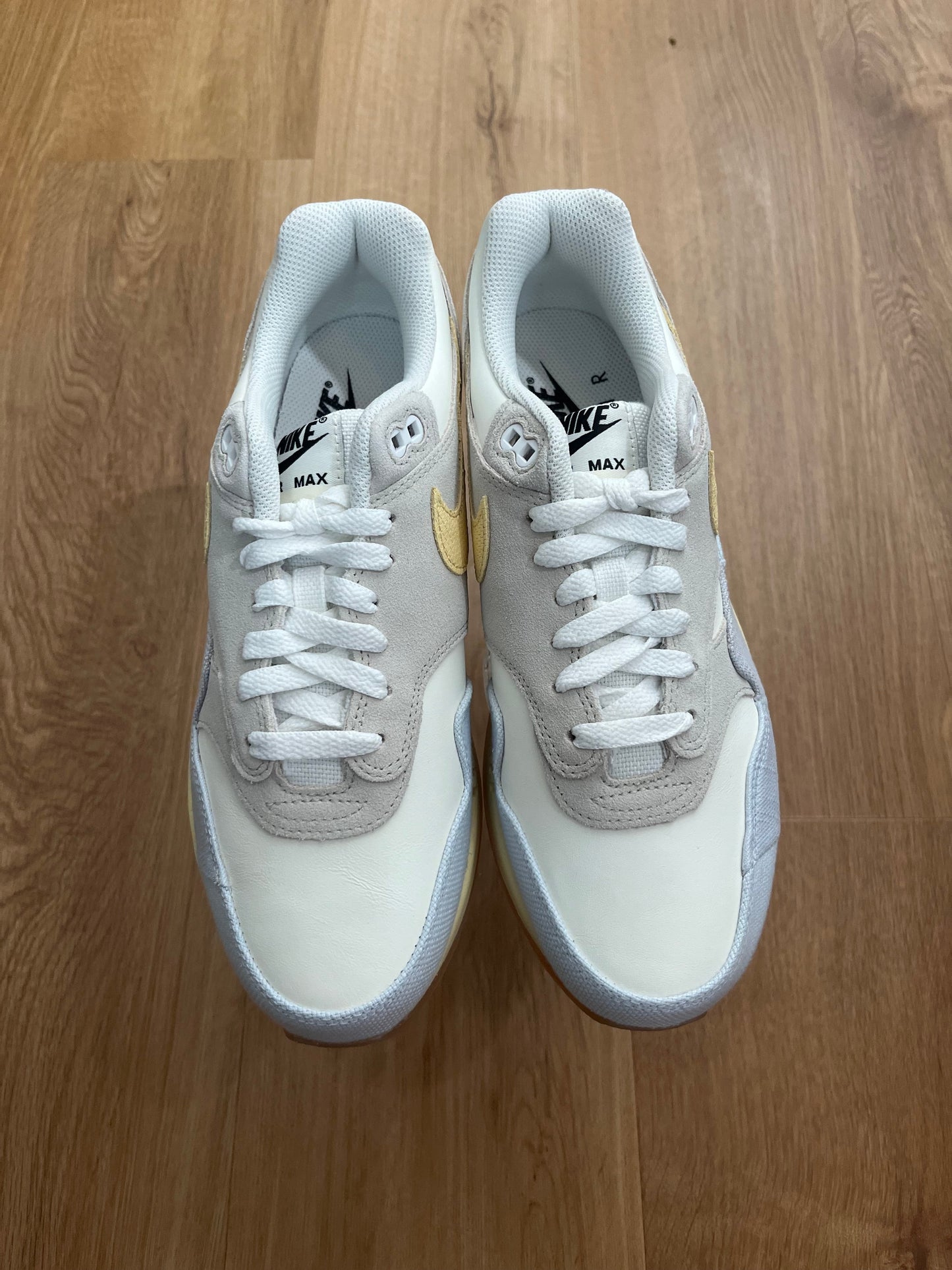 Nike Air Max 1 'Crepe Light Bone’
