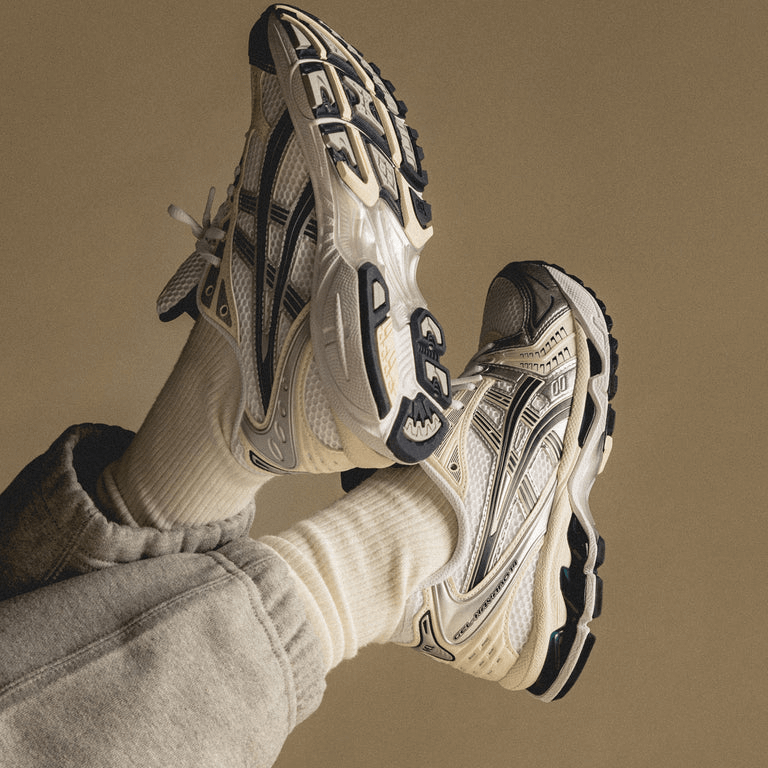 ASICS_Gel-Kayano_14_White_midnight_Women_s_vibe_2_the_attic_1