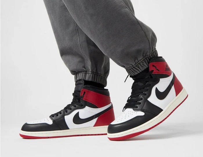 Air Jordan 1 Retro High OG 'Black Toe Reimagined'