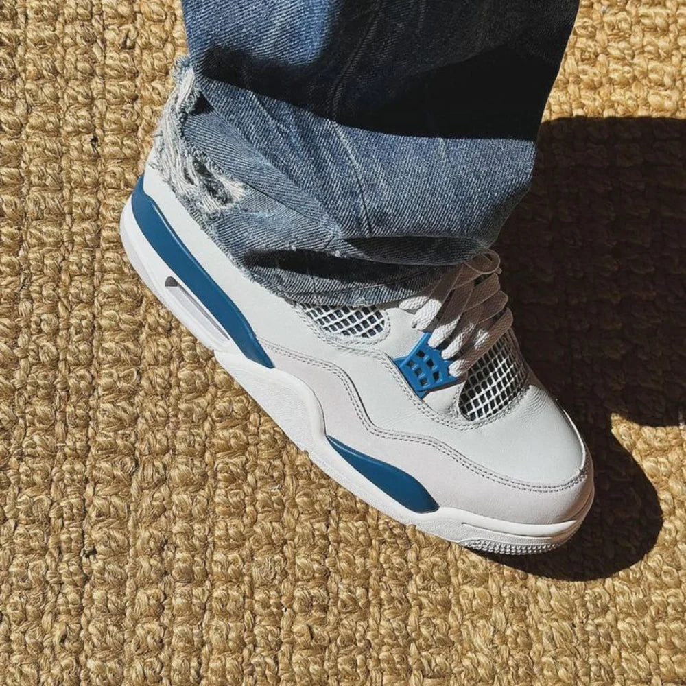 Air Jordan 4 Retro 'Military Blue' 2024