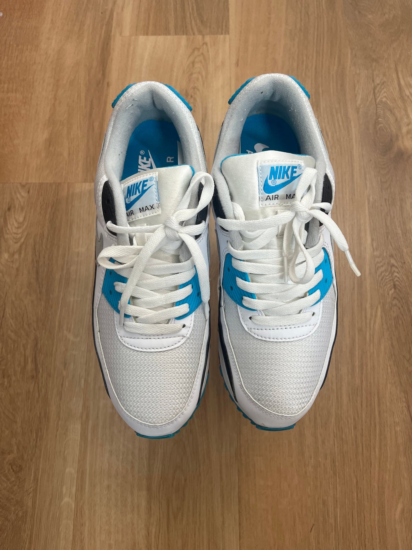 Nike Air Max 90 ‘Laser Blue’