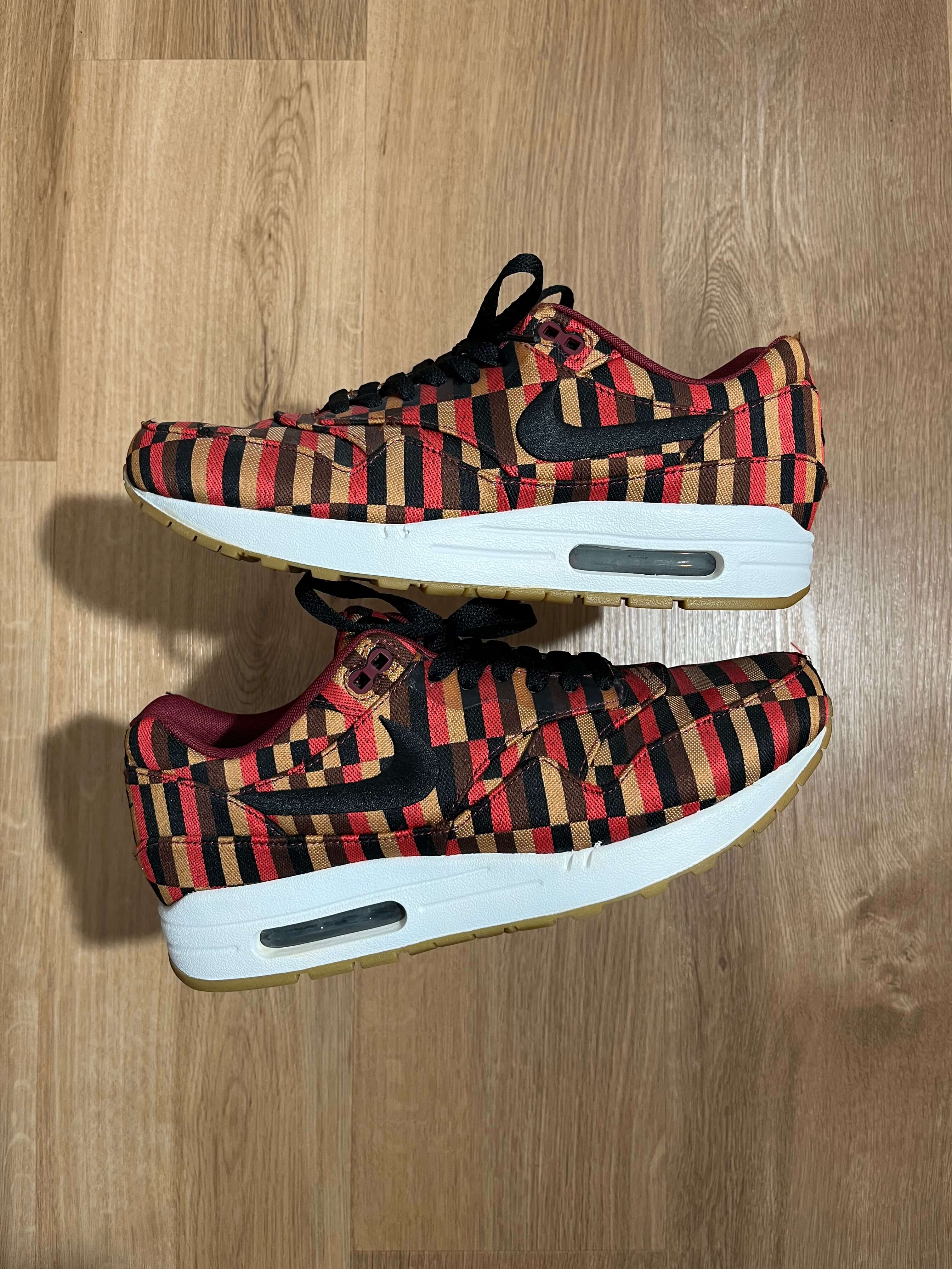 Nike Air Max 1 'London Underground’ 2013