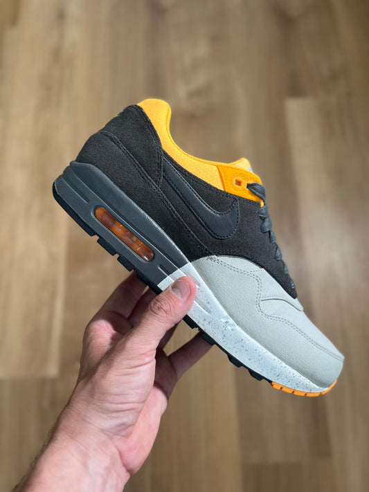 Nike Air Max 1 ‘Split Orange Cool Grey’