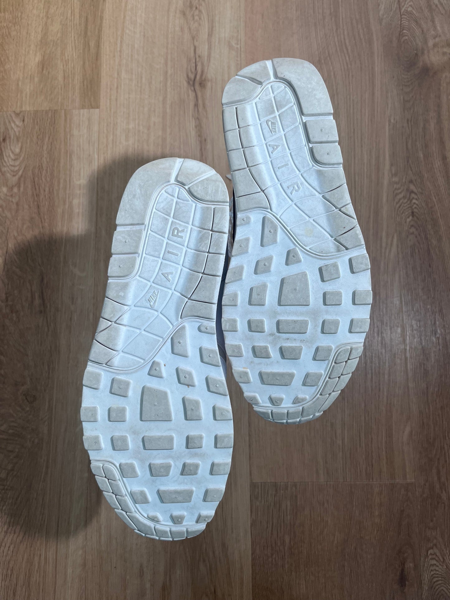 Nike Air Max 1 ‘87 Sail Bone'