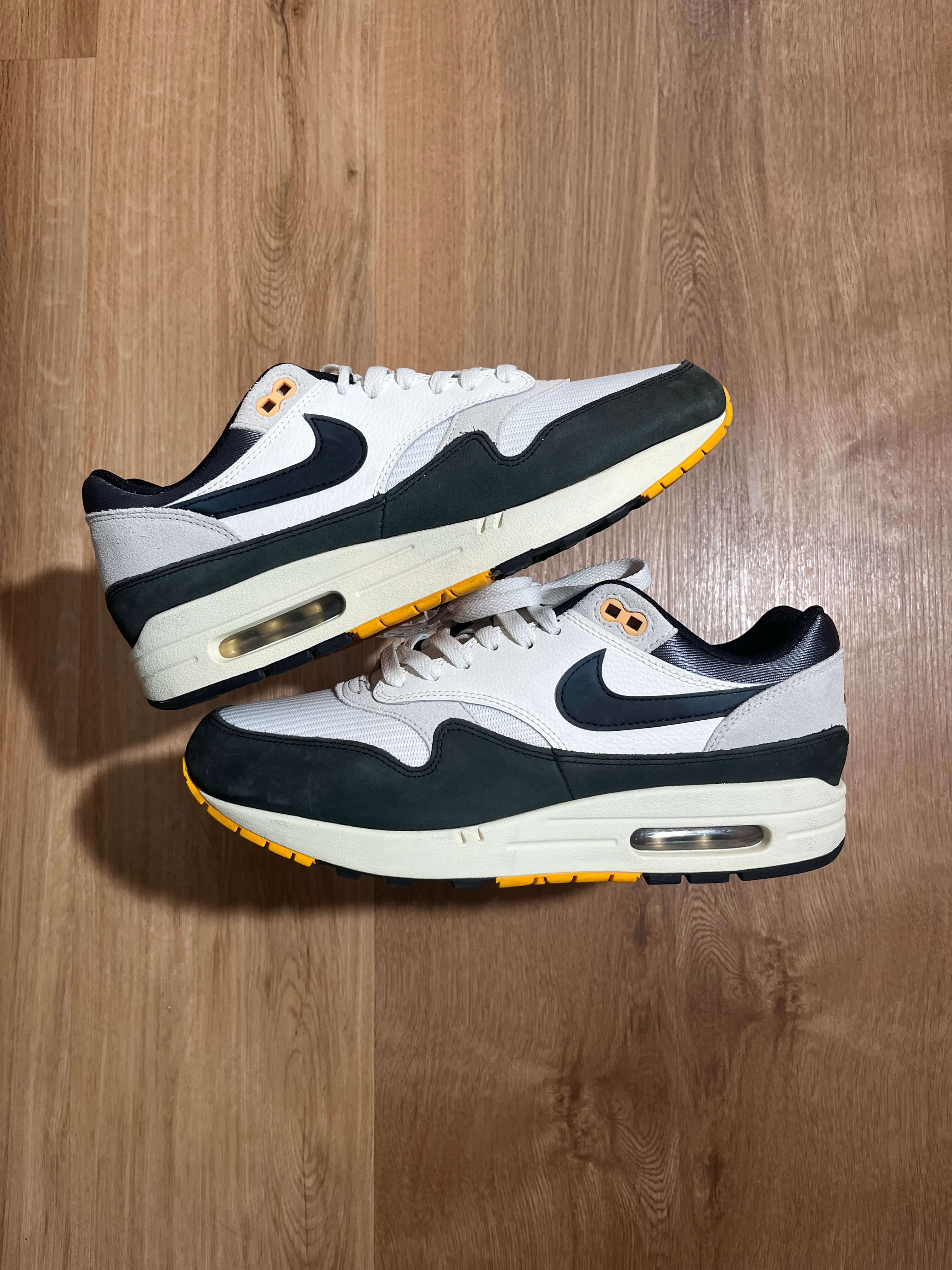 Nike Air Max 1 'Athletic Department Uni Gold’ 2023