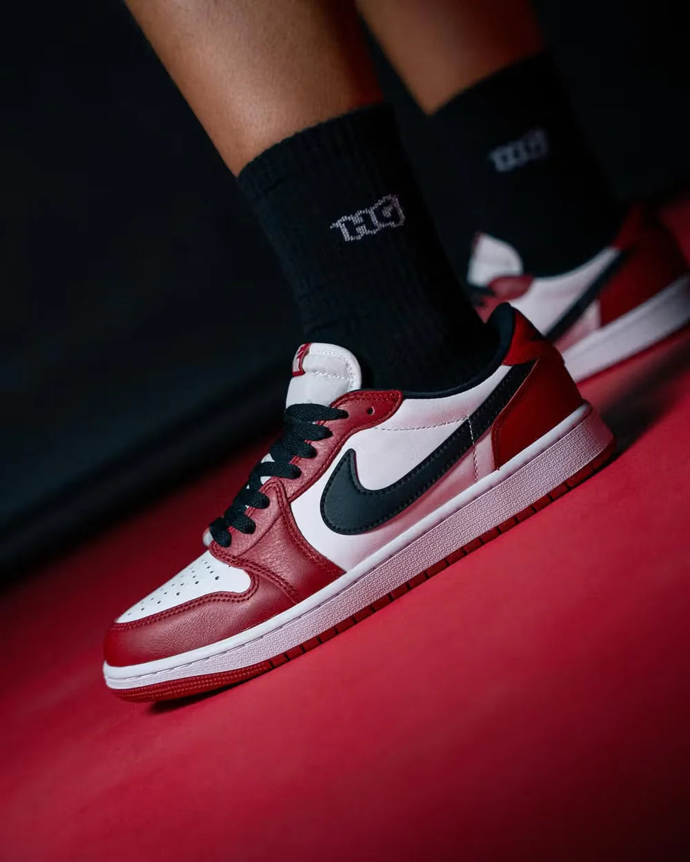 Air Jordan 1 Retro Low OG 'Chicago' 2025