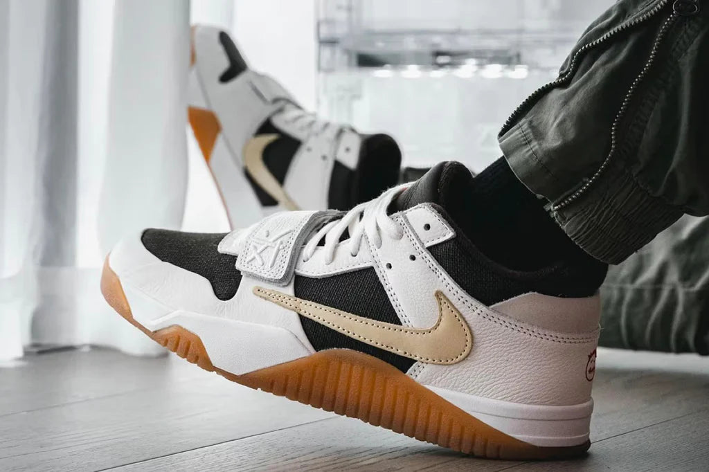 Travis Scott x Air Jordan Jordan Jumpman Jack TR 'Sail'