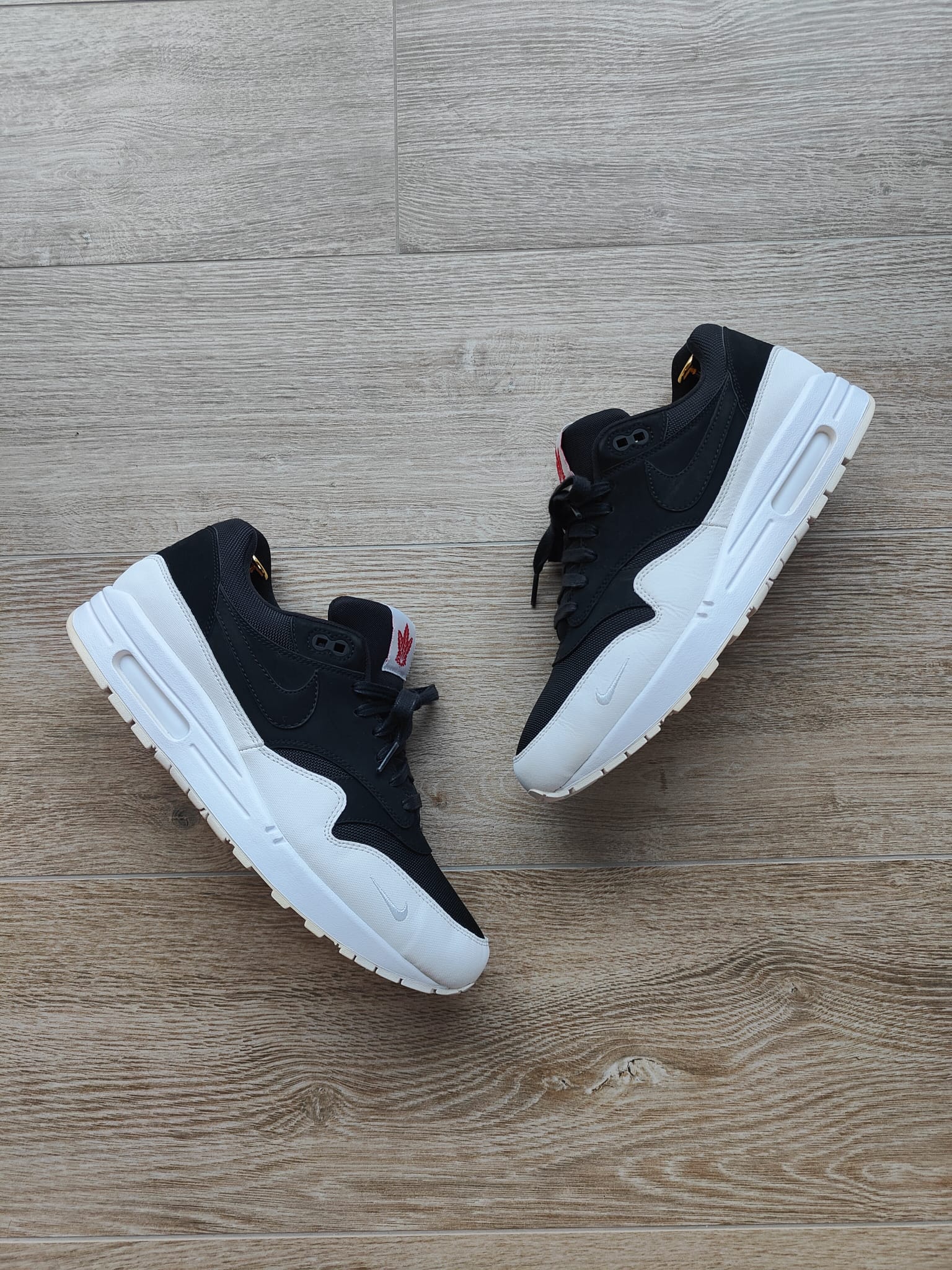 Nike Air Max 1 ‘Canada The 6’ 2015