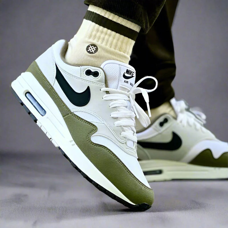 Nike Air Max 1 'Medium Olive'