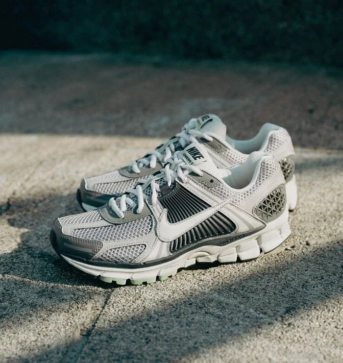 Nike Wmns Air Zoom Vomero 5 'Cobblestone'