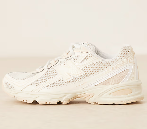 New Balance 740 Beige