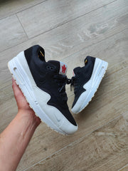 Nike Air Max 1 ‘Canada The 6’ 2015