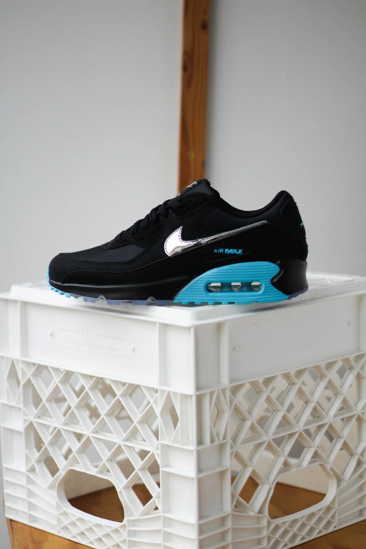 Nike Air Max 90 Premium 'Black Gamma Blue Ice Chrome'