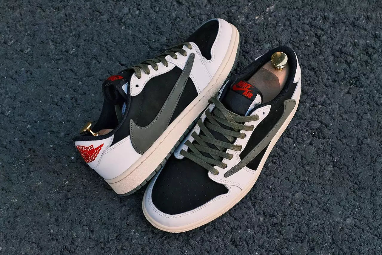 Travis Scott x Wmns Air Jordan 1 Retro Low OG SP 'Olive'