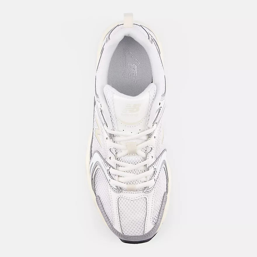 New Balance 530 Beige