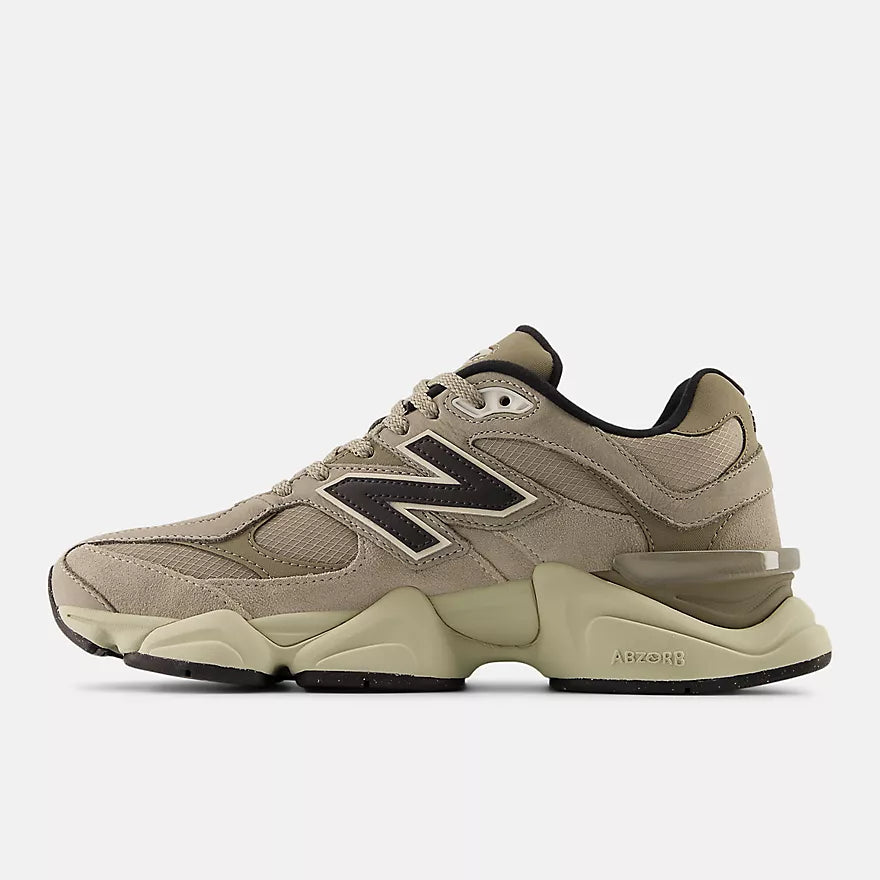 New Balance 9060 Cordura Beige